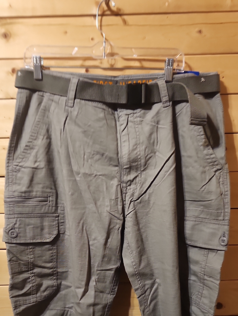 Mens Wearfirst Cargo Shorts Size 36 NWT